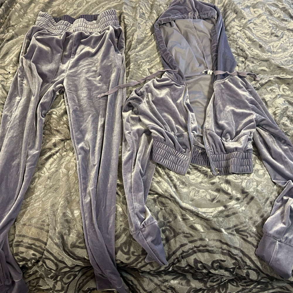Velvet lavender two piece crop jacket & sweatpants